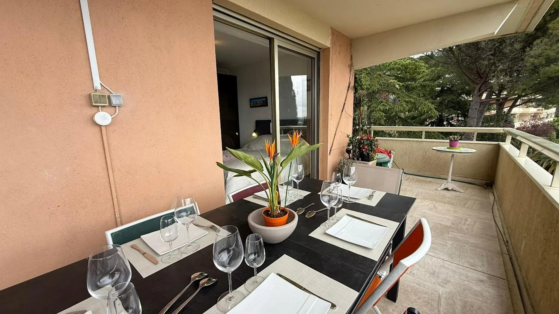 Nice 4 Bedroom Apartment With Sea View - Air Conditioning - Pool Grasse