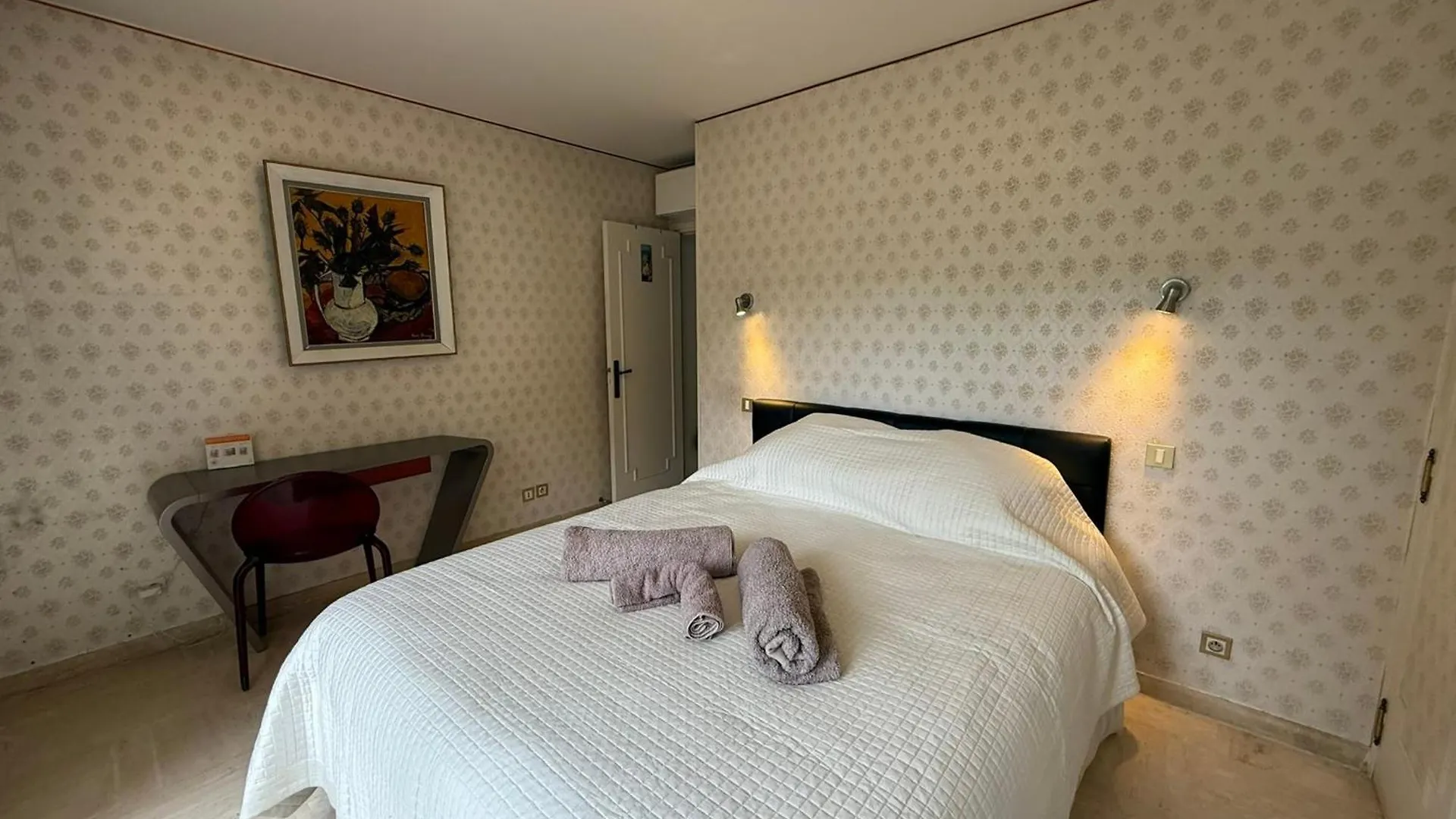 Nice 4 Bedroom Apartment With Sea View - Air Conditioning - Pool Grasse France