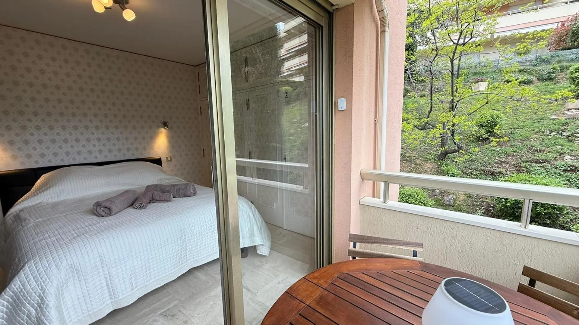Nice 4 Bedroom Apartment With Sea View - Air Conditioning - Pool Grasse