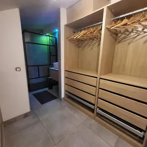 Appartement Grasse, Superbe 2 Pieces A 2 Minutes Du Centre, Grasse